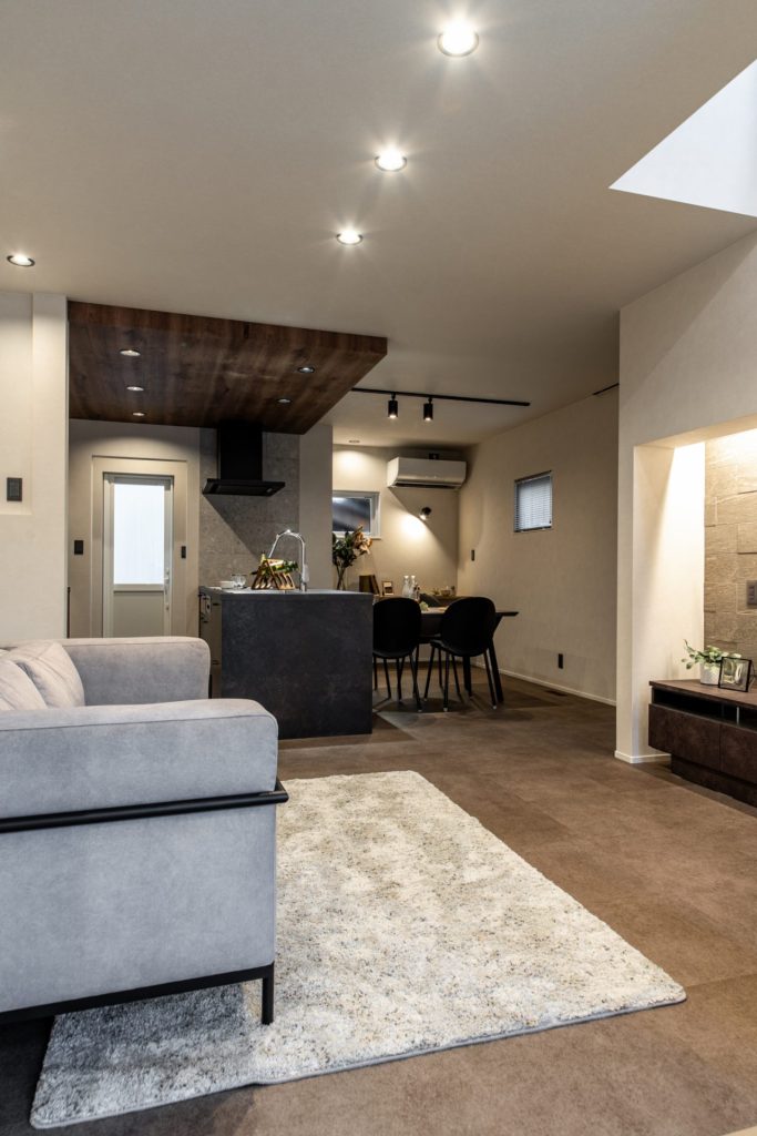 グレー×ブラウンミックスのLDK