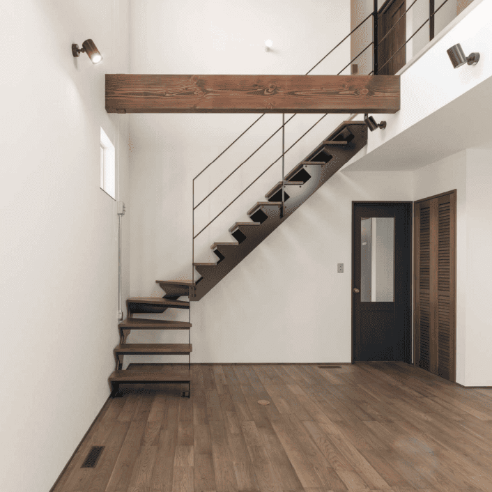 開放的なオープン階段