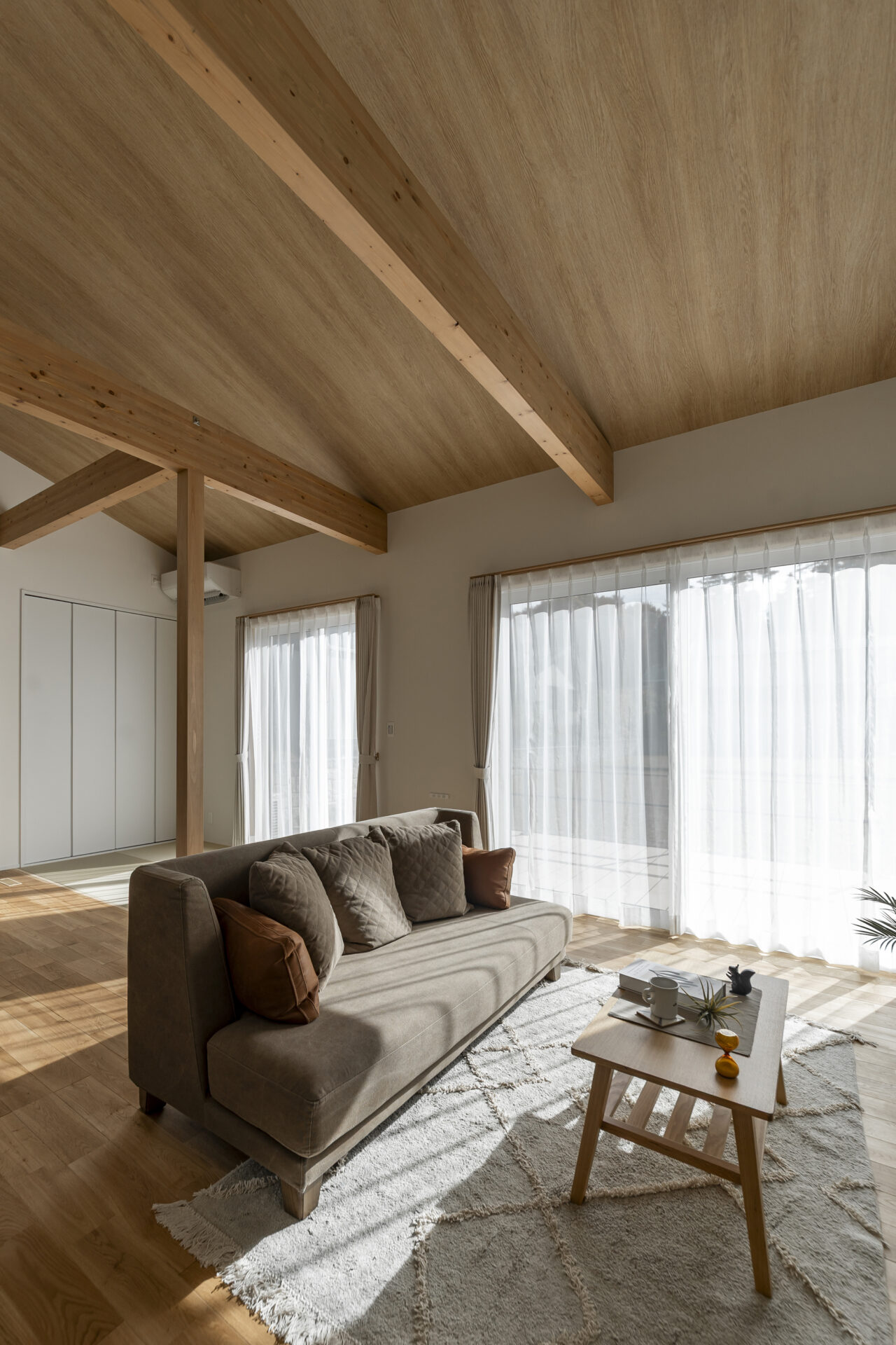 家族4人のちょうどいい平屋暮らし